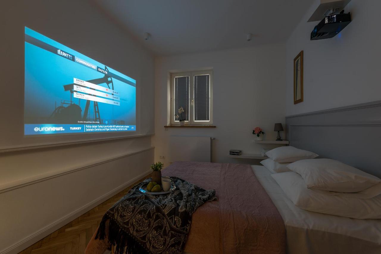 P&O Home Cinema Apartment Zakroczymska ワルシャワ エクステリア 写真